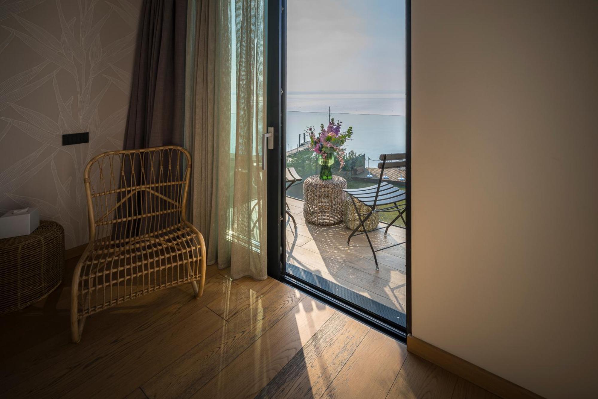 Hotel Vinci Sirmione Dış mekan fotoğraf